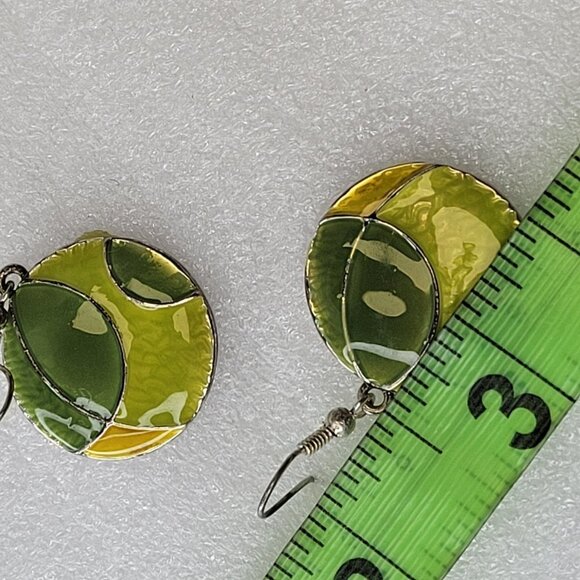 Green Round Earrings - Picture 7 of 9